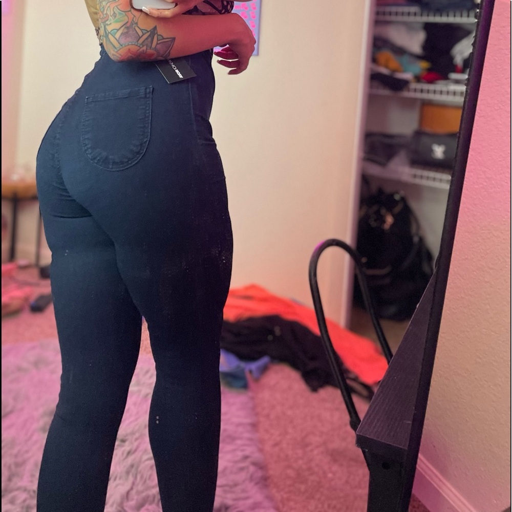 Skinny jeans